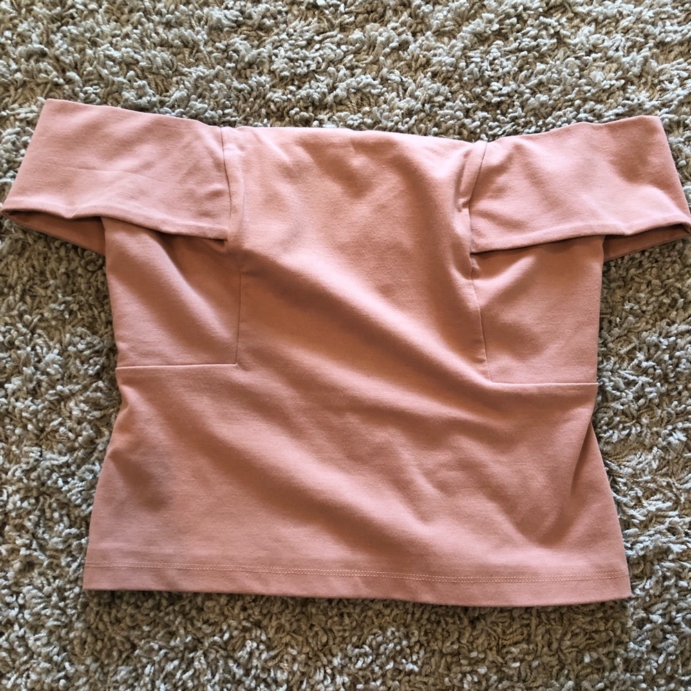 Blush pink fitted crop top